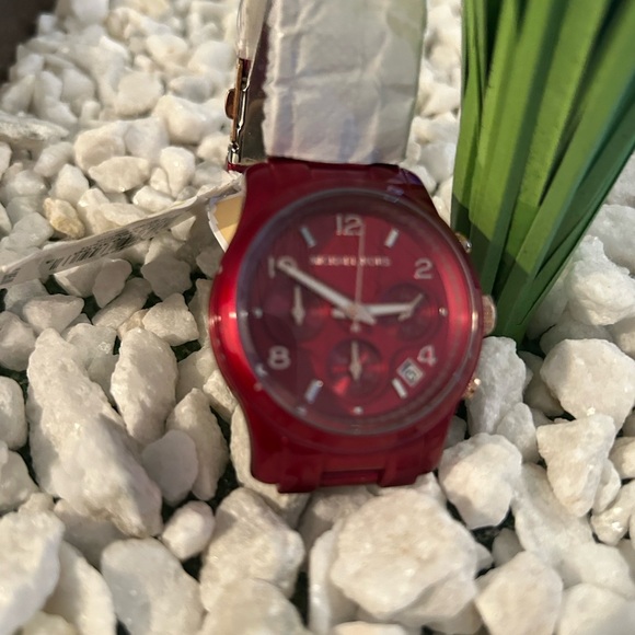 Michael Kors Red Women's Watch - Picture 7 of 8